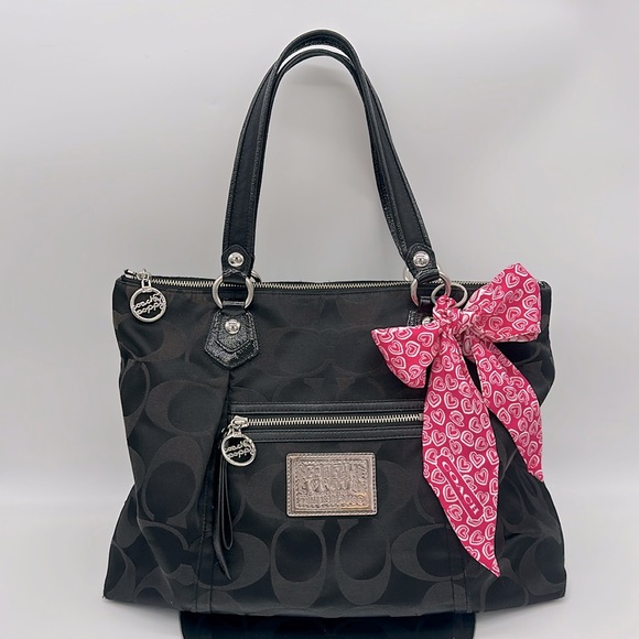 Coach Poppy Zip Tote - Picture 1 of 8